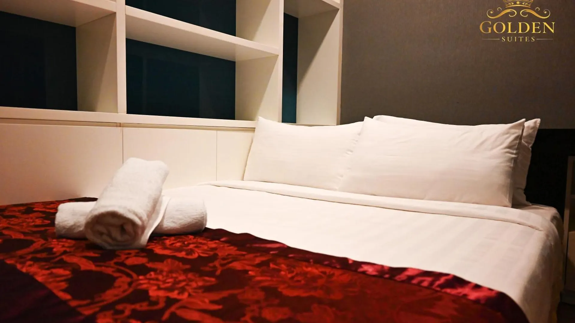 Golden Suites At Platinum Klcc Куала-Лумпур 0*,