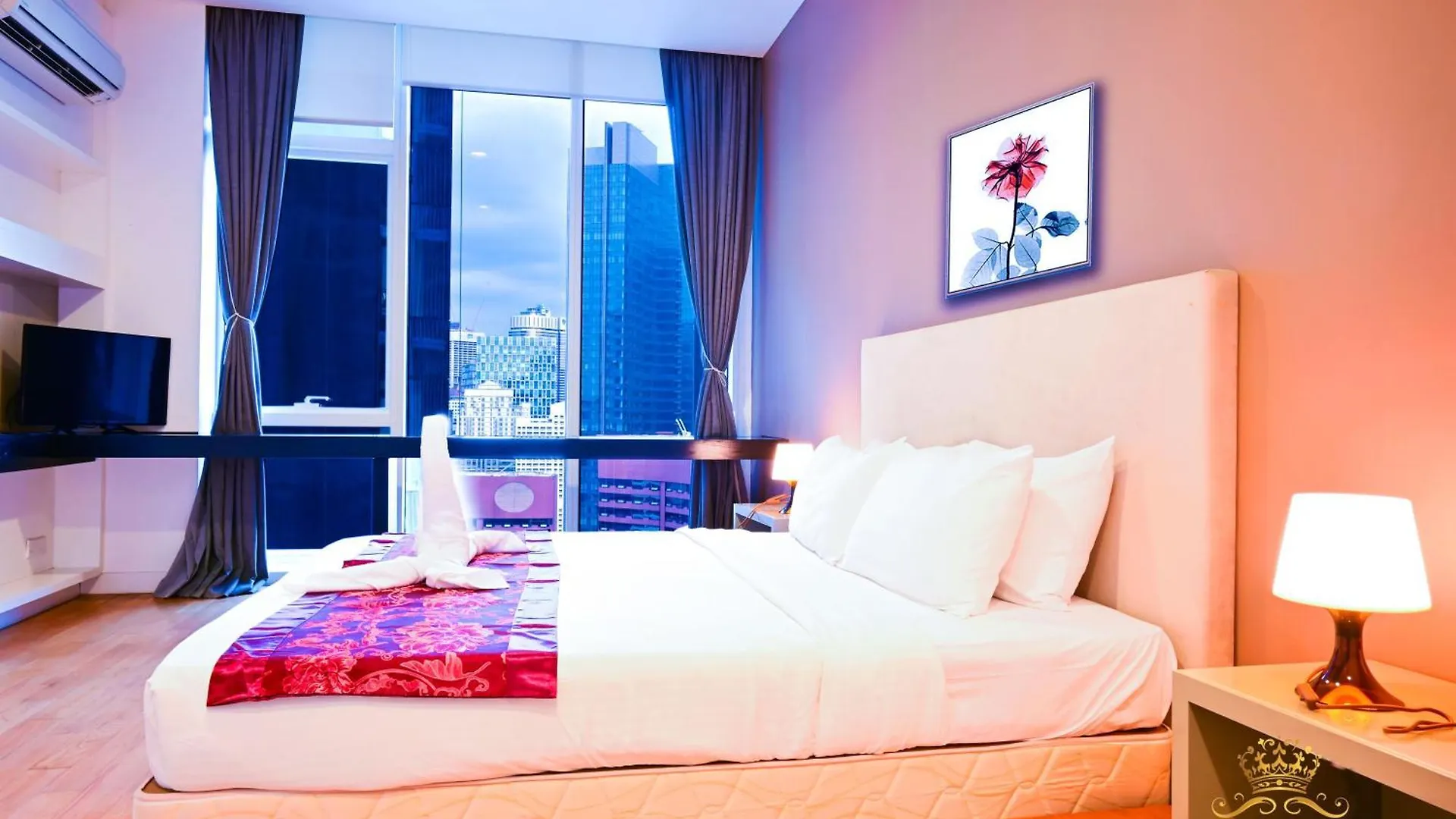Golden Suites At Platinum Klcc Куала-Лумпур Апартаменты
